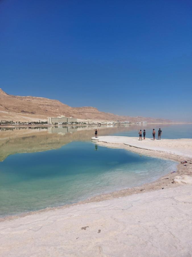המקום של כרמית 尼夫佐哈 外观 照片